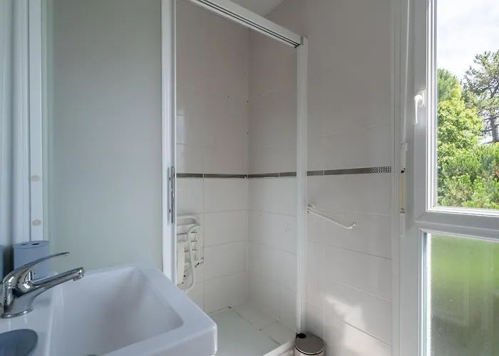 Appartamento Cosy à Bourg, 6 Pers, Proche Centre Et Lac, Ménage Inclus - Fr-1-319-576 *